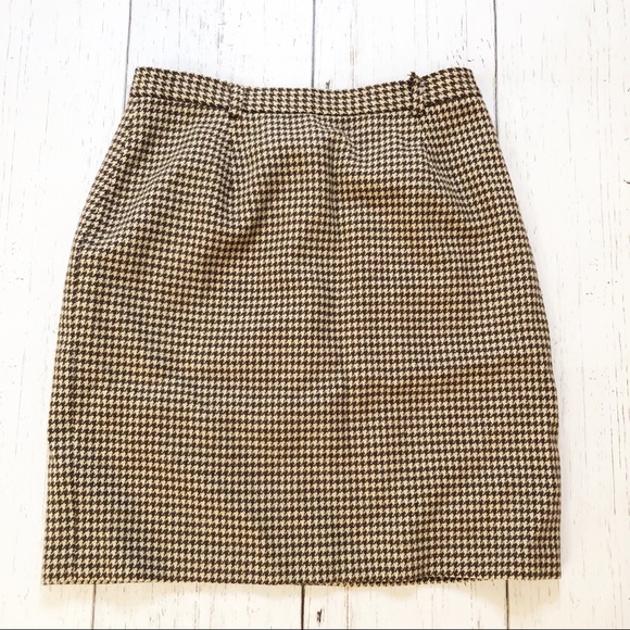 Ralph Lauren Dresses & Skirts - Ralph Lauren wool houndstooth brown skirt 12 mini